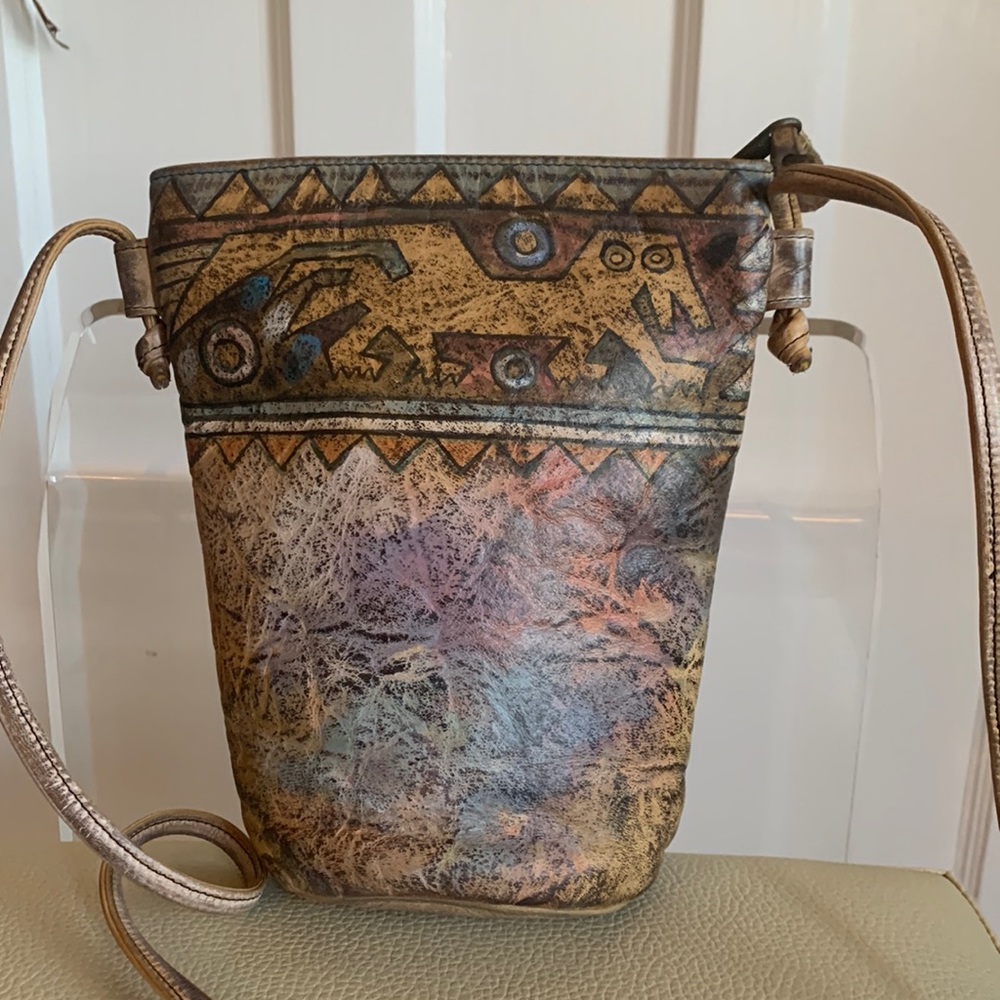 Jane Yoo | vintage, handpainted, mini bucket bag